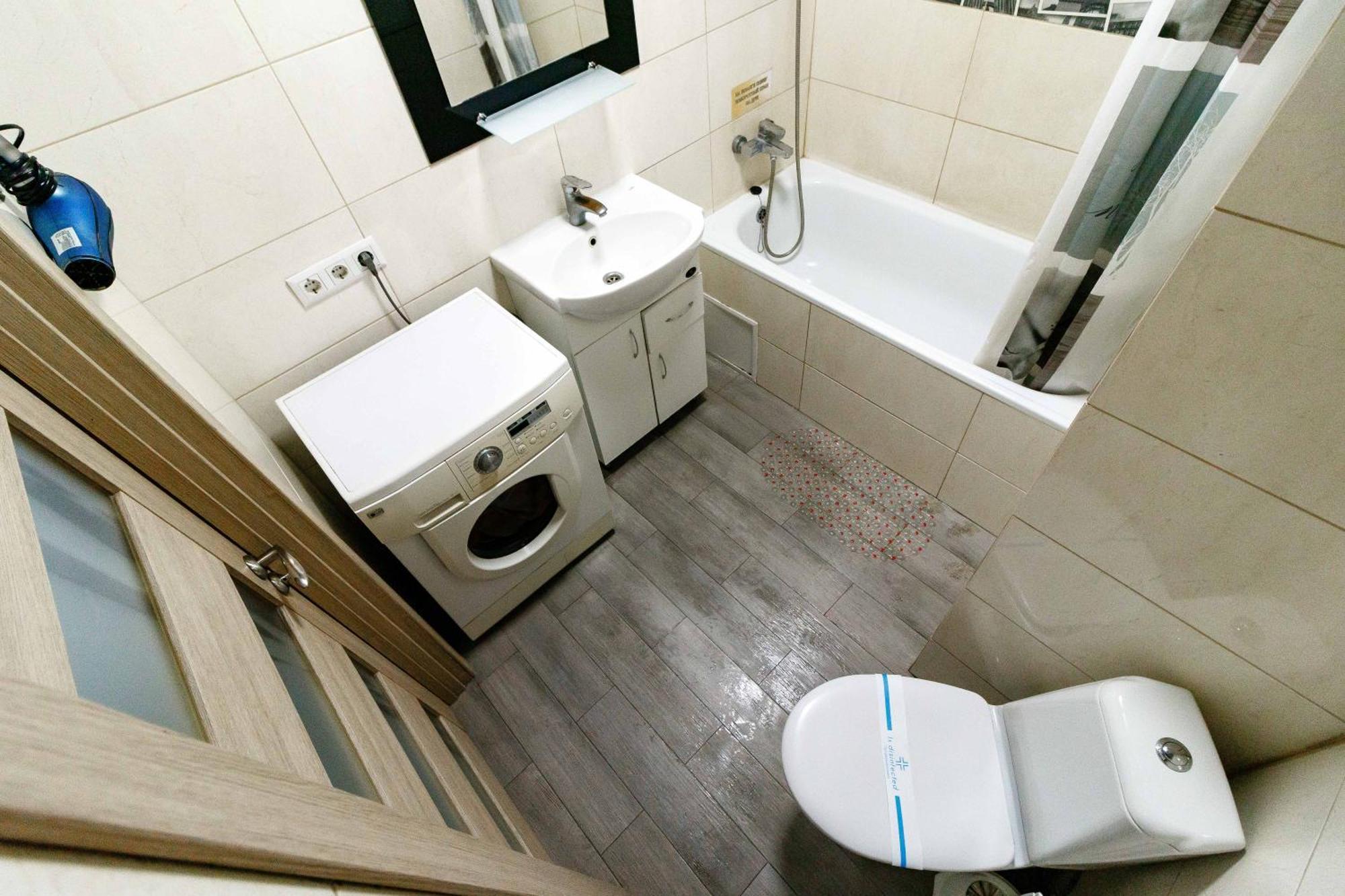 Kvartirkoff Na Bogatirskaya 6A, 10 Floor 키예프 외부 사진